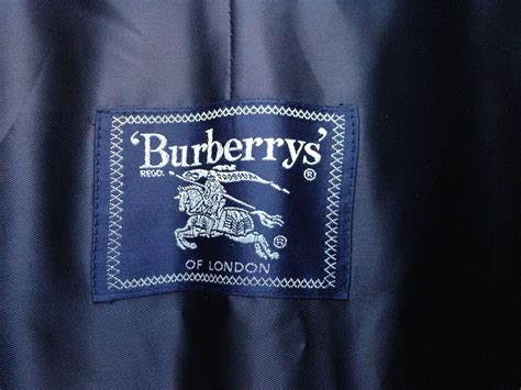 burberrys of London label